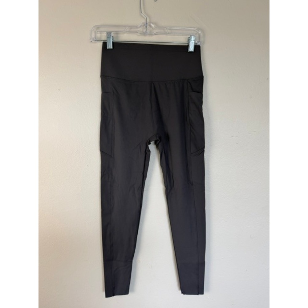 Halara Women High Waisted Leggings with Pockets Grey Size S NWT